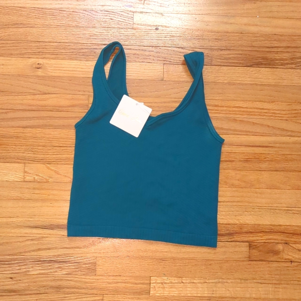 Teal crop tank top